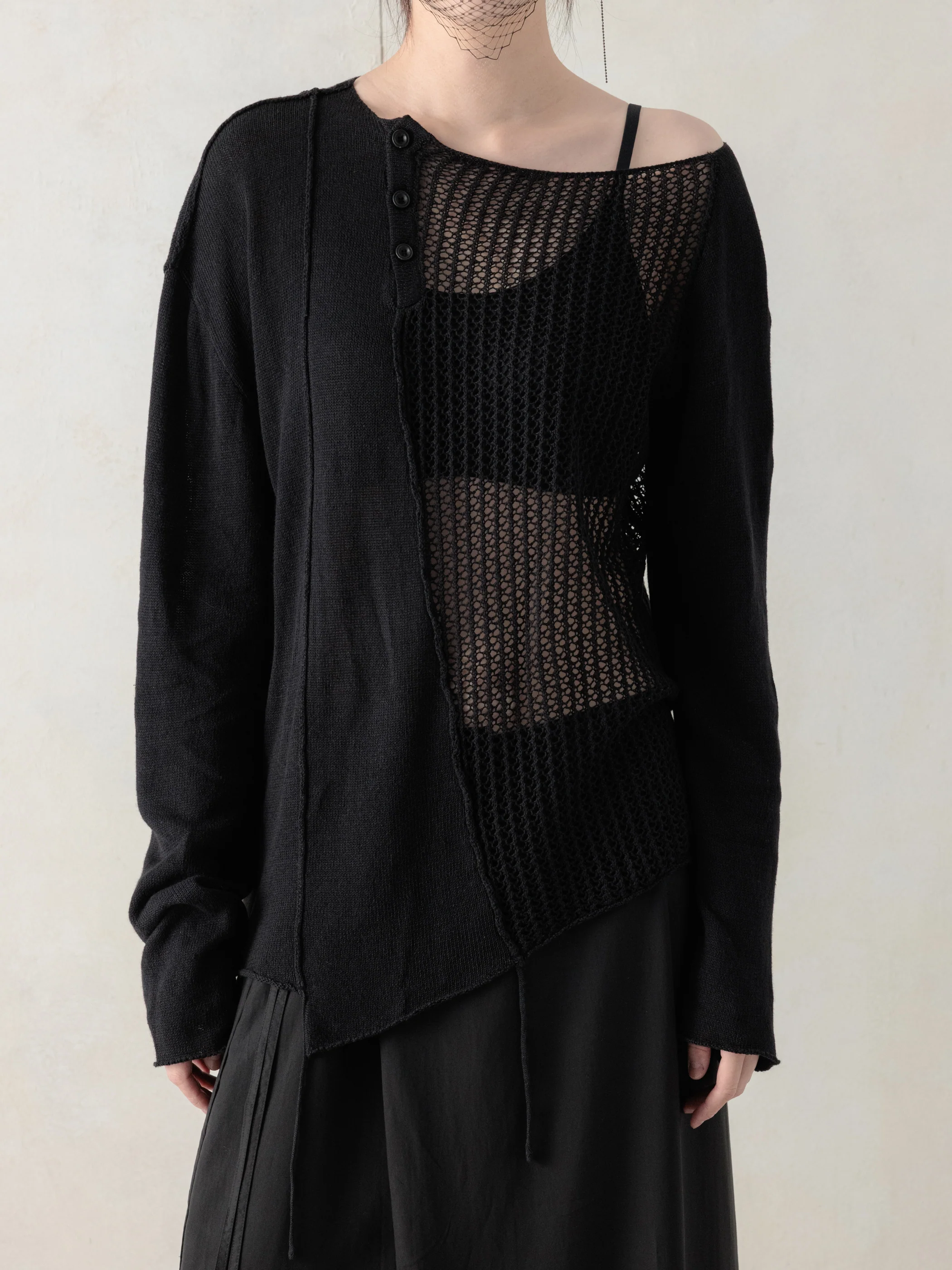 Women Tops & Shirts